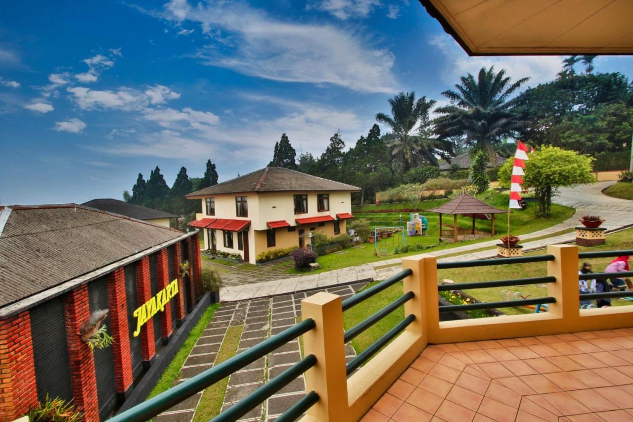 The Jayakarta Cisarua Hotel Puncak Exterior photo